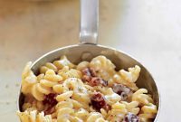 Crispy Bacon and Creamy Cheddar Mac