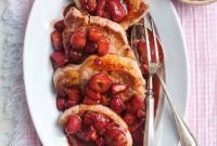 Strawberry Balsamic Glazed Pork Chops