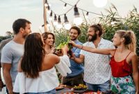 10 Tips to Be the Host’s Favorite Weekend Guest