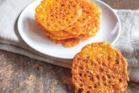 Keto Crispy Cheese Bites