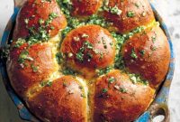 Pampushky Ukrainian Garlic Bread
