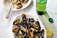 Ale-Steamed Mussels