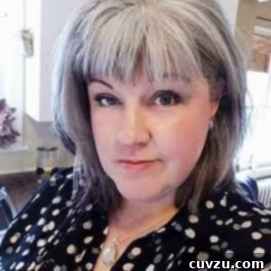 Jenny Latreille headshot