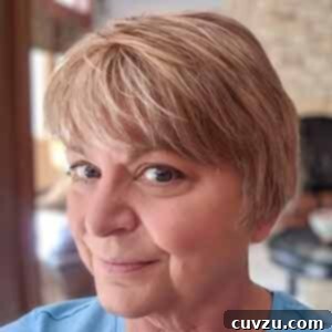 Portrait of Deb Lynch, a Leite's Culinaria recipe tester.