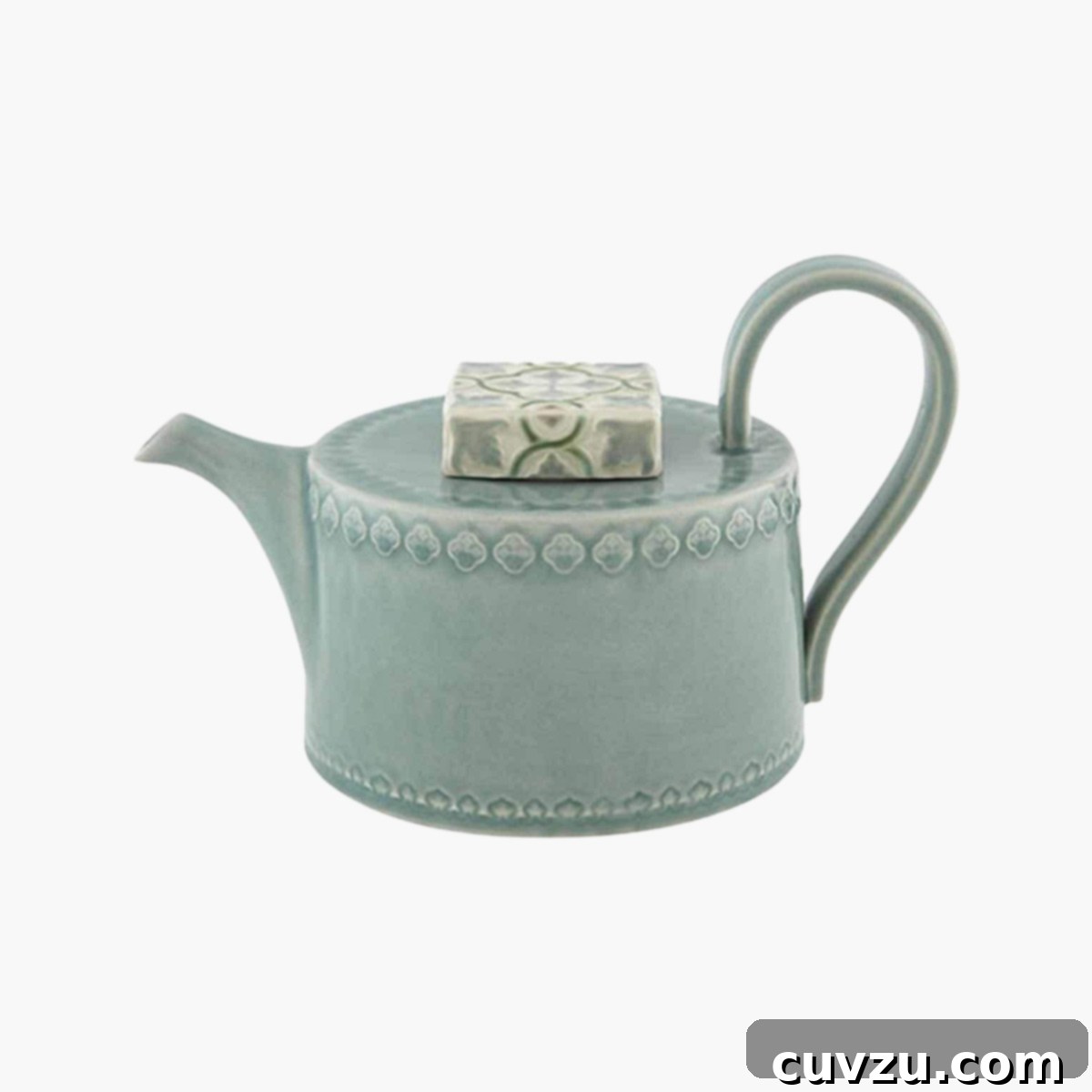 Leite's Portugalia Marketplace Picks 10 A blue ceramic Bordall Pinhiero Rua Nova tea pot.